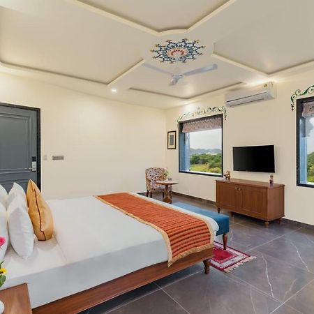 Traavista Aravali Mahal Udaipur Exterior foto