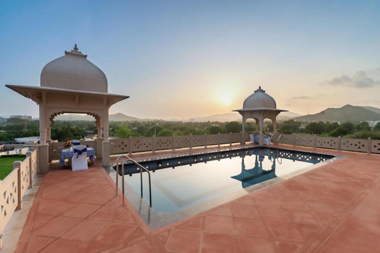 Traavista Aravali Mahal Udaipur Exterior foto