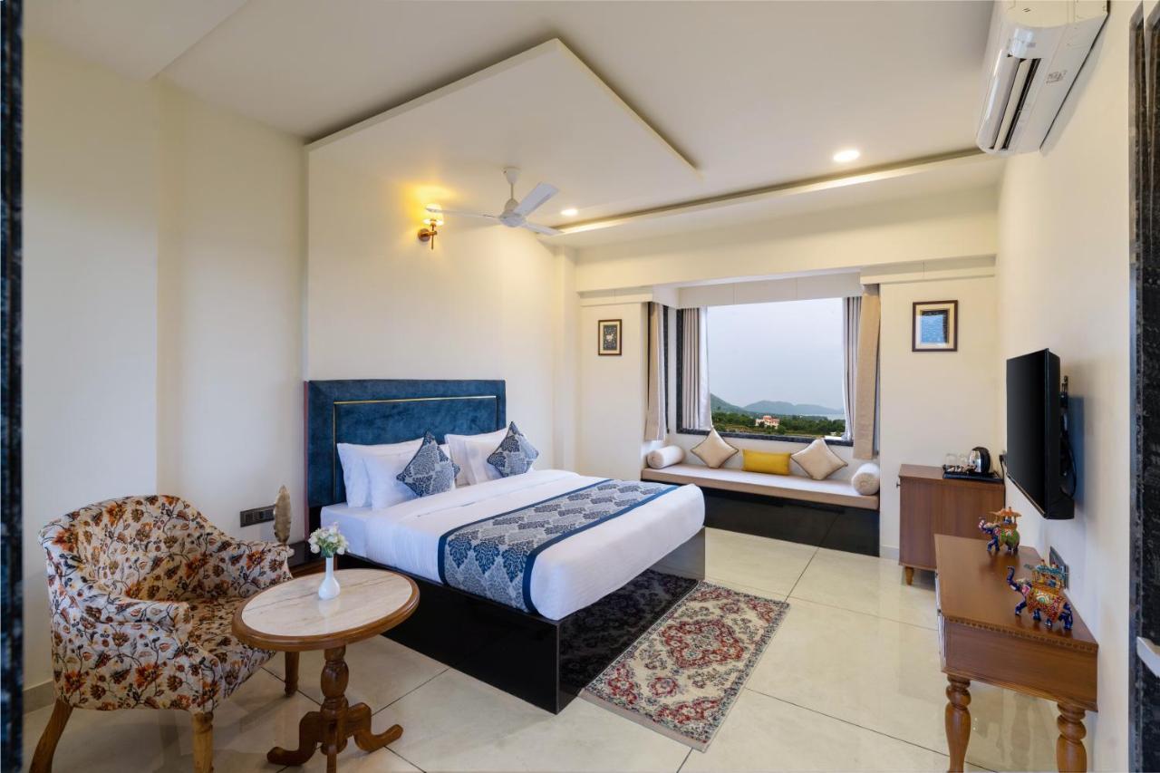 Traavista Aravali Mahal Udaipur Exterior foto