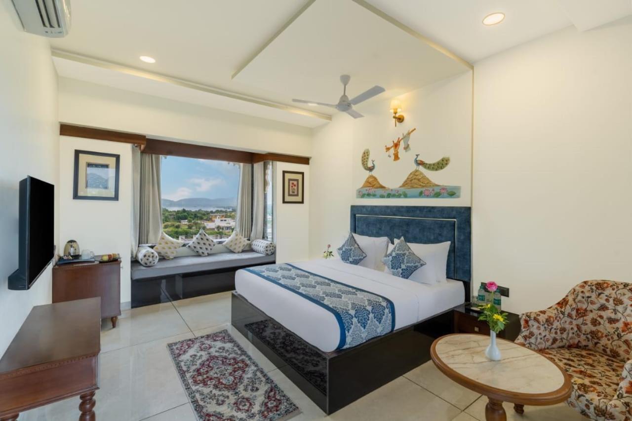 Traavista Aravali Mahal Udaipur Exterior foto