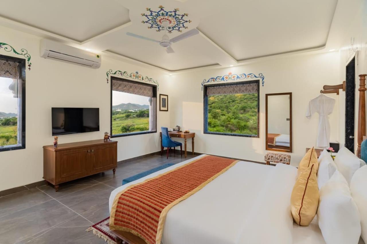 Traavista Aravali Mahal Udaipur Exterior foto