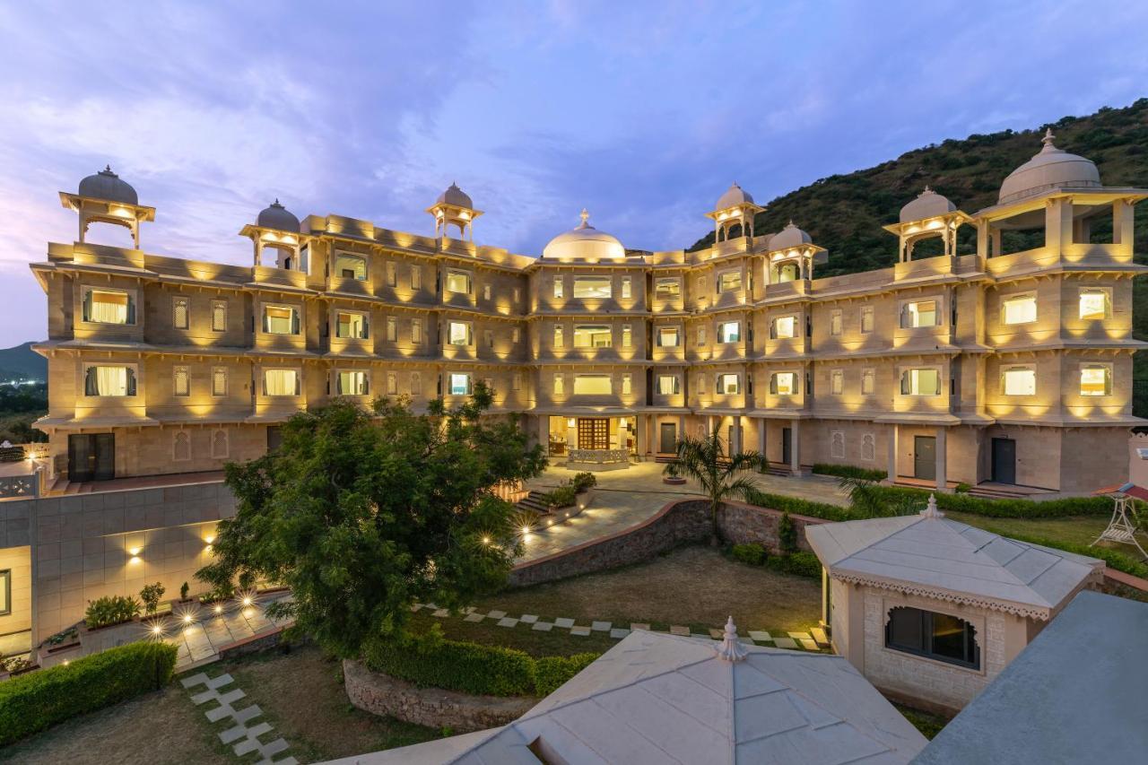 Traavista Aravali Mahal Udaipur Exterior foto